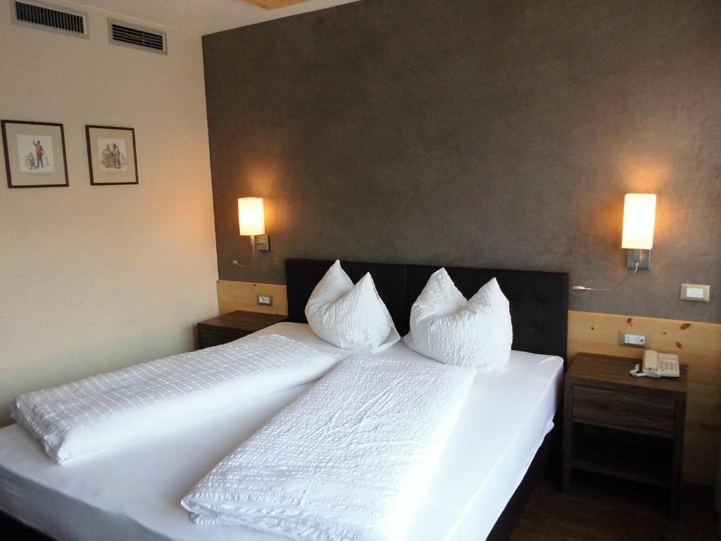 Hotel Zum Tiroler Adler Tirolo